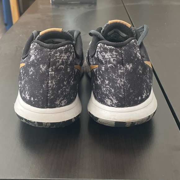 Women’s Nike “Flex Experience” Navy & Gold Sz 8.5 - Picture 4 of 6